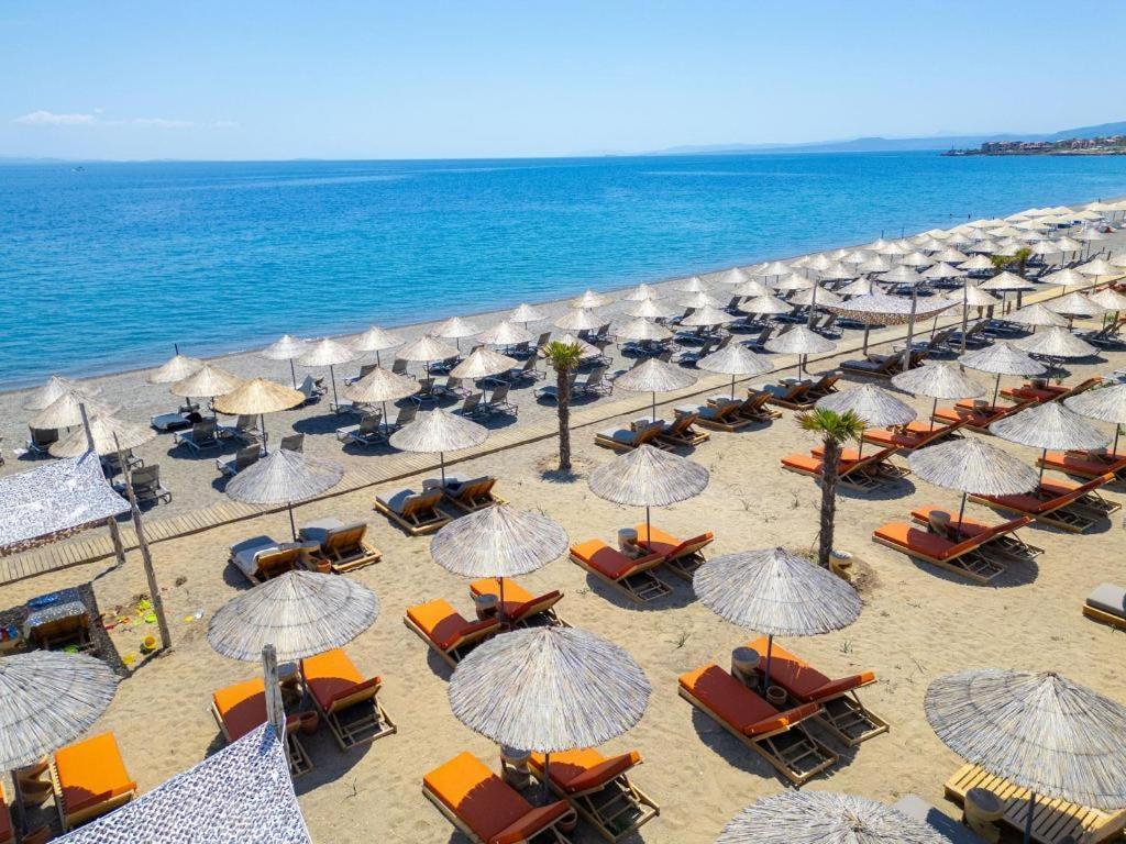 Club Kavala Beach Hotel Ассос Экстерьер фото